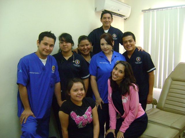 Foto del Grupo de Alumnos de Podologia, Anexando Tambien a una Psicologa =)